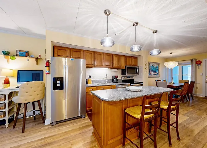 Tides Edge 204 *
