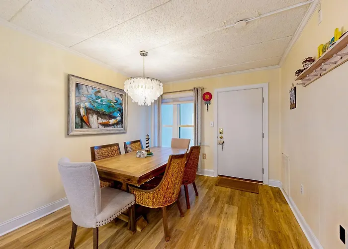 Tides Edge 204