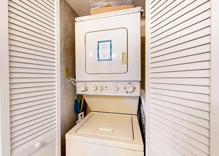 Tides Edge 204 Apartment *